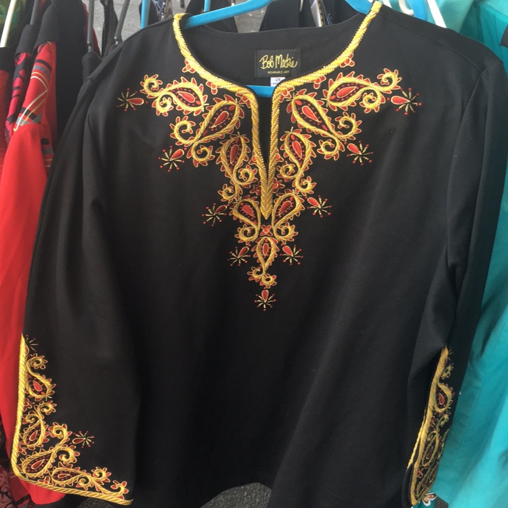 Bob mackie black  top